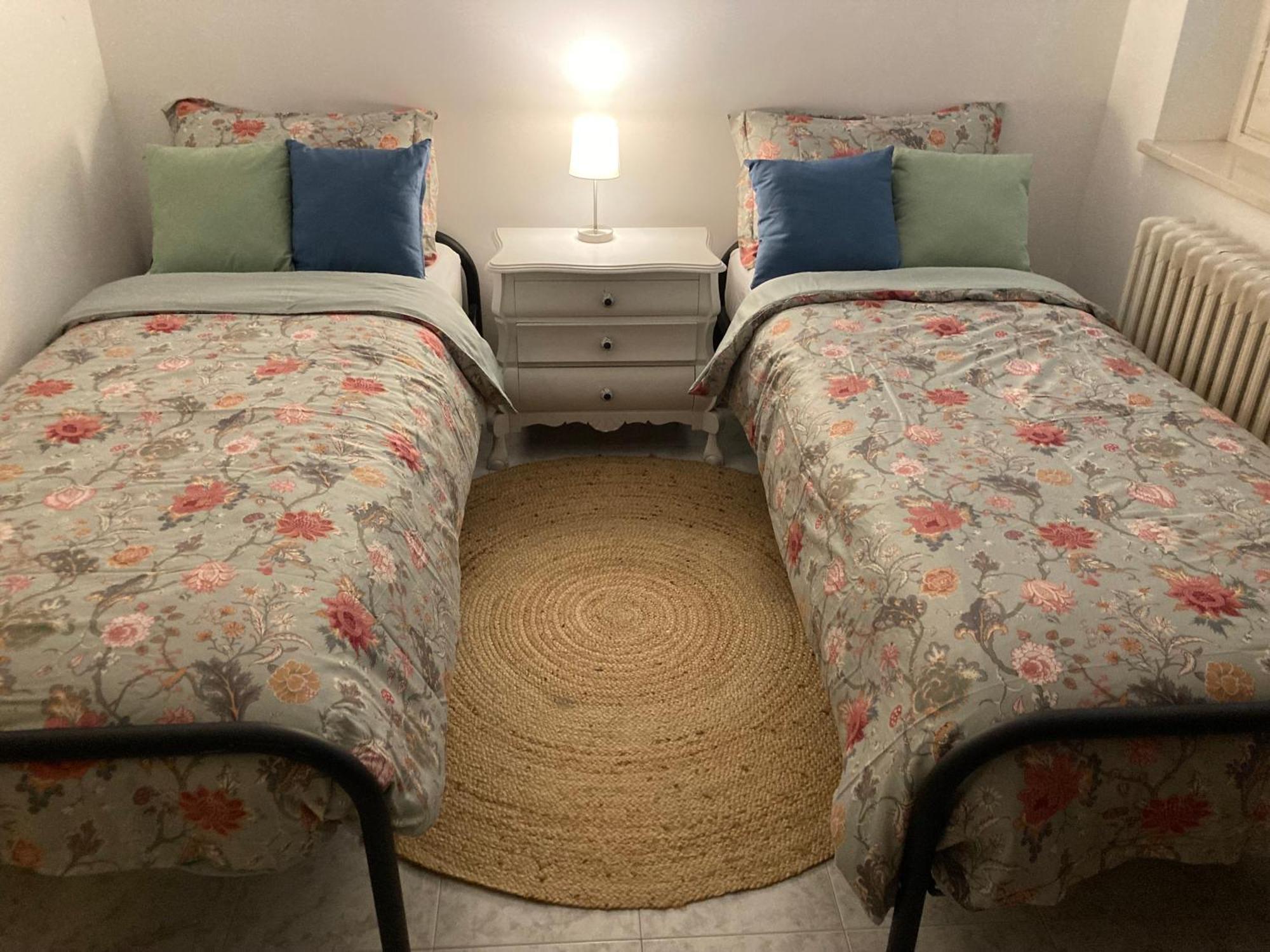 Casa Finestre Bianche Apartman Canelli Kültér fotó